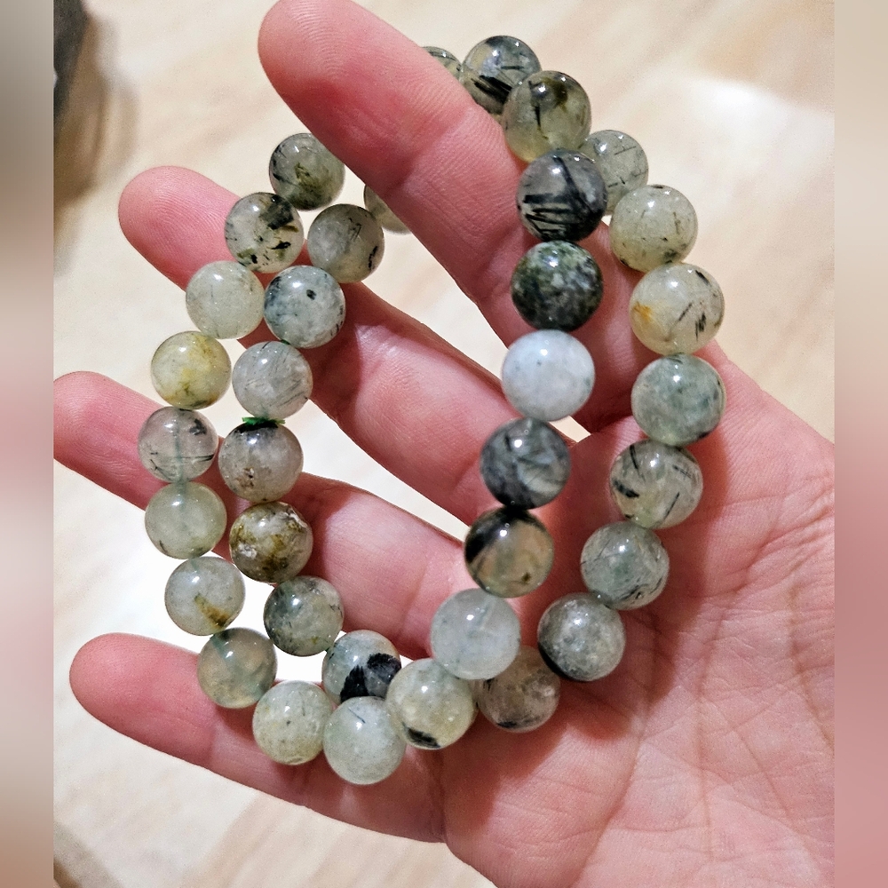 Prehnite bracelet